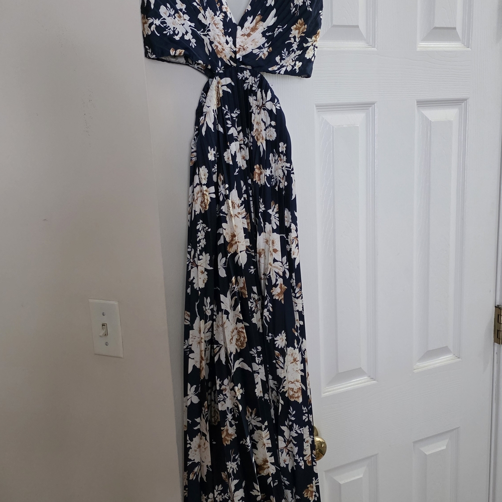 NWT Abercrombie & Fitch Navy Floral Maxi Dress